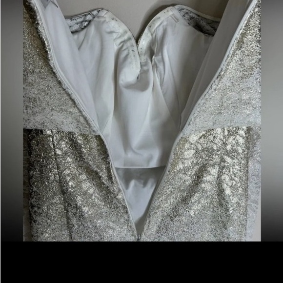 Badgley Mischka Off Shoulder metallic lace gown size 8 - Picture 12 of 14